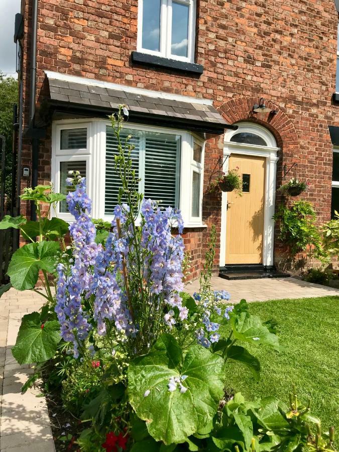 Eden Cottage Frodsham Dış mekan fotoğraf